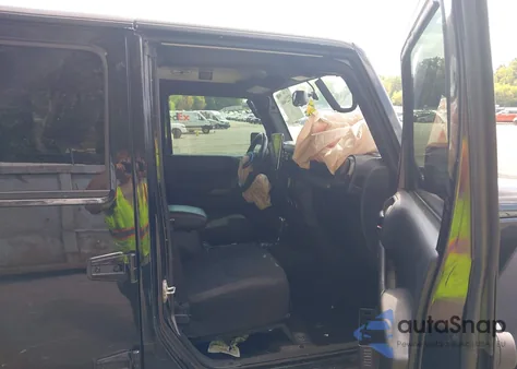 2018 Jeep Wrangler Jk Unlimited Sport S 4X4 z USA, uszkodzony, nr VIN 1C4BJWDG3JL812280